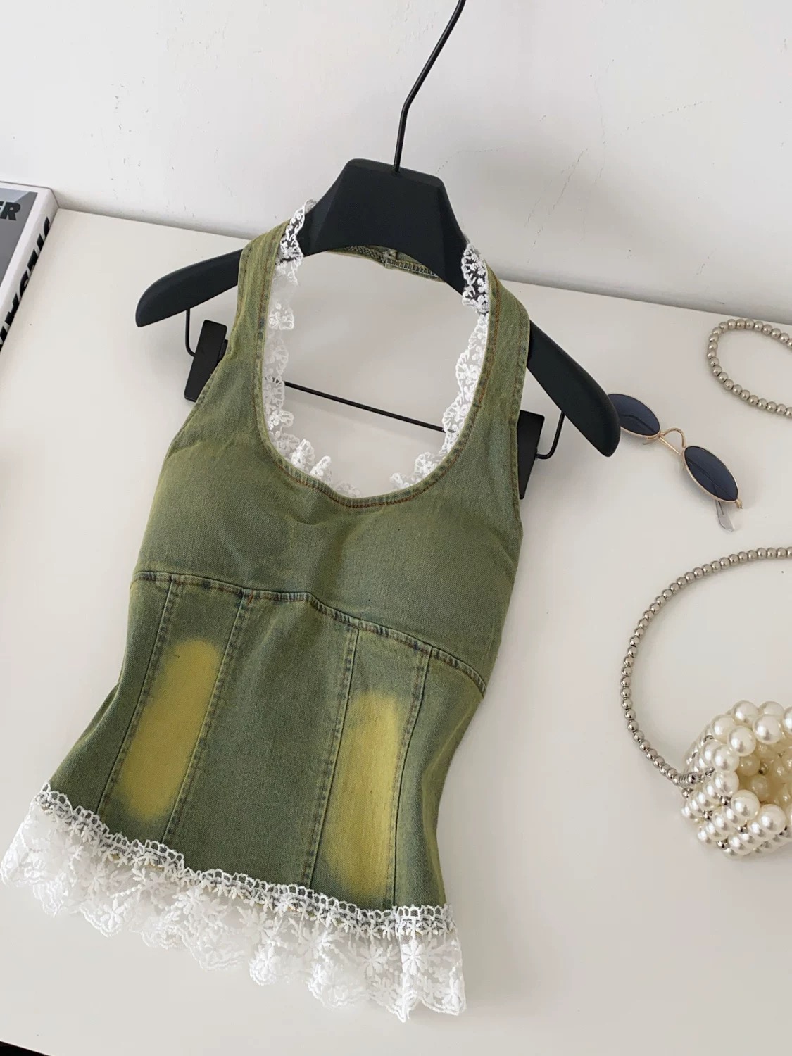 Dangerous emotions top DTO135 images